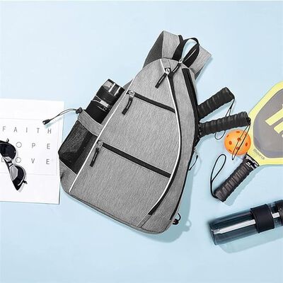 A DOTOTO Bolsa de tenis,mochila padel resistente al agua raquetero,cruzada mochila tennis bag para hombres y mujeres,raquetas b&aacute;dminton, pickleball y otros accesorios..
