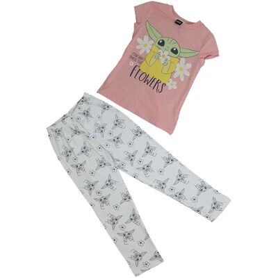 Pijama de Playera Manga Corta con Pantal&oacute;n Dise&ntilde;o Star Wars para Ni&ntilde;a