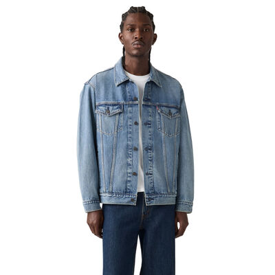 Levi&rsquo;s&reg; Chamarra Trucker de Mezclilla Regular Fit para Hombre